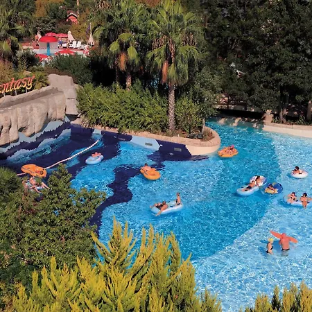 Aqua Fantasy Aquapark Hotel & Spa-3